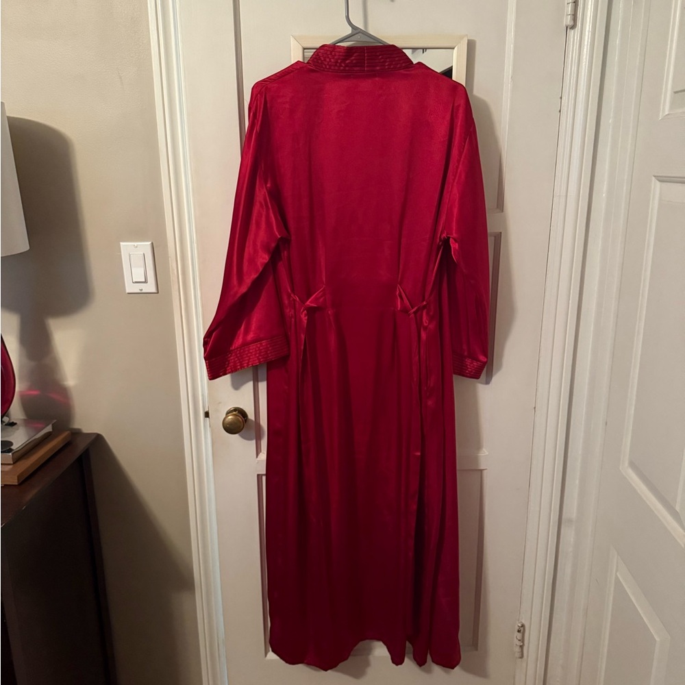 Jones New York Red Robe Intimates - Picture 3 of 5